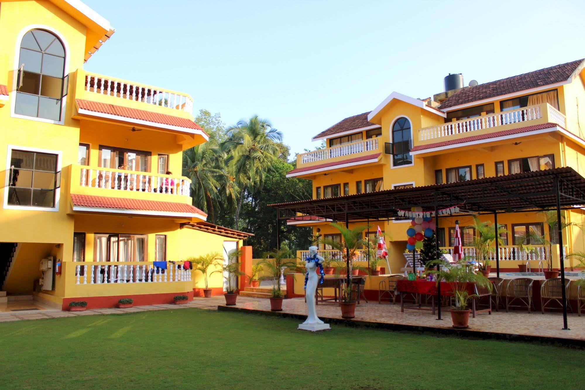 Marina Bay Beach Resort Candolim Kültér fotó